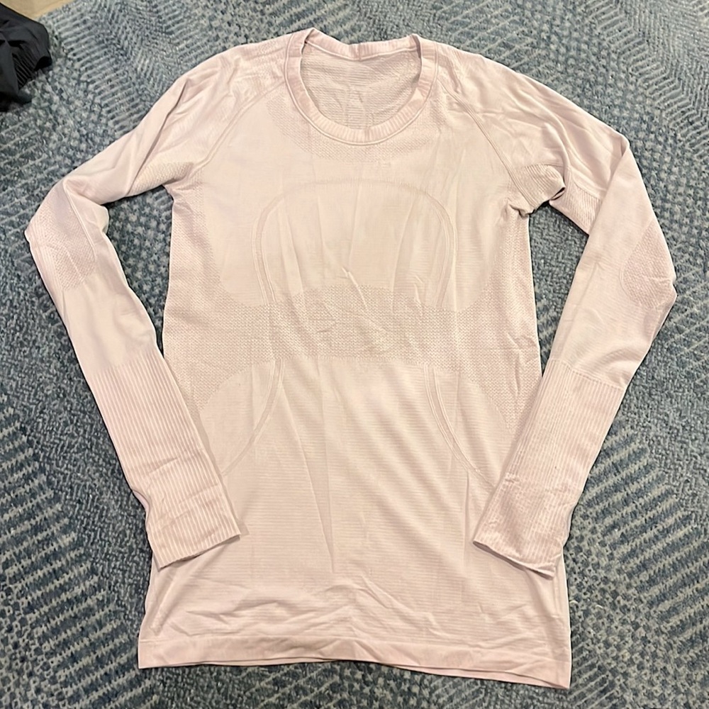 Lululemon long sleeve top